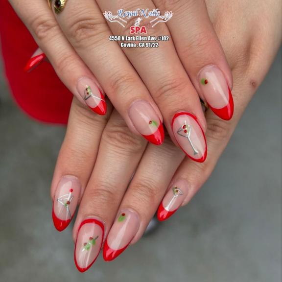 Royal Nails & Spa 01082025 (1)