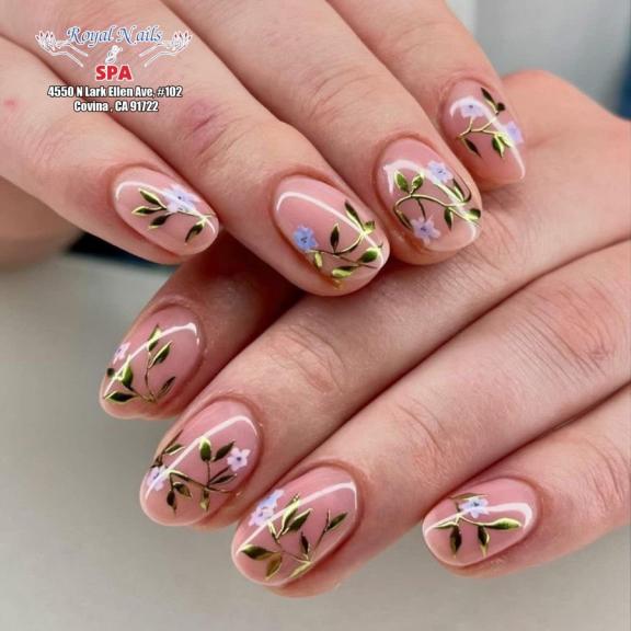 Royal Nails & Spa 01082025 (3)